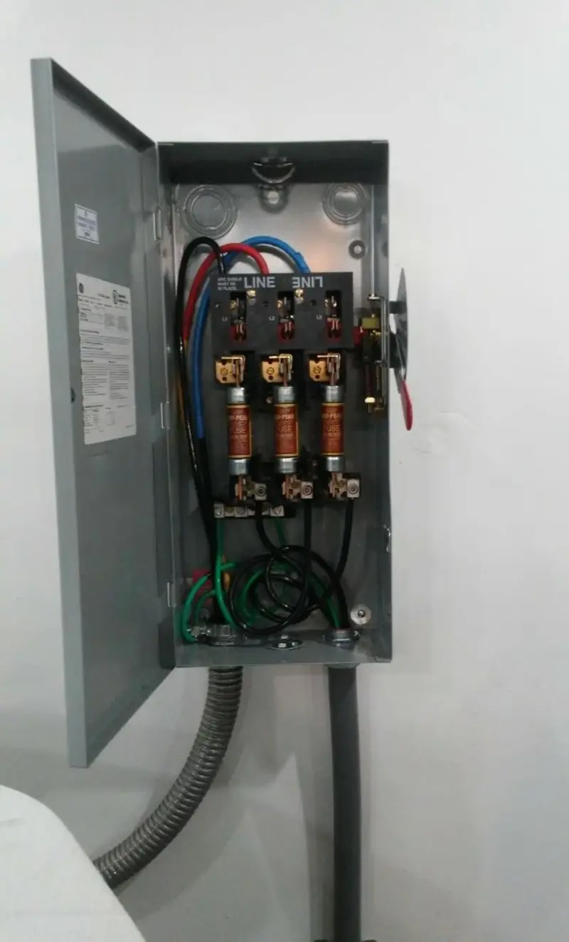 Three-phase disconnect switch installed for Electrical Wiring & Rewiring in Cambridge